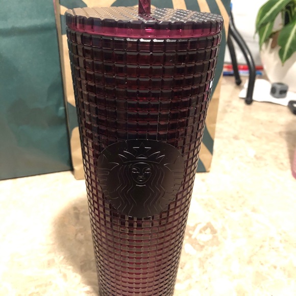 Starbucks HOLIDAY 2020 GRID plum berry tumbler 🍇 - Picture 1 of 4